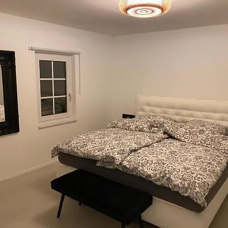 Hof Busen Malibu בית נופש