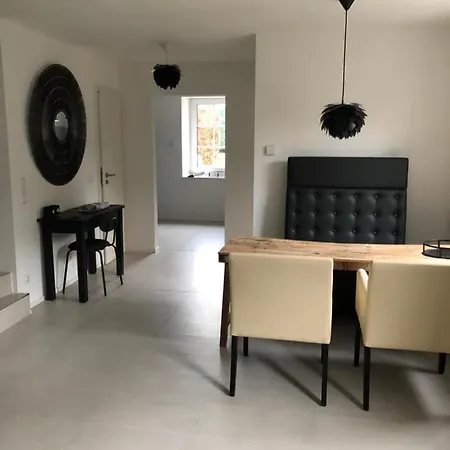 Hof Busen Malibu בית נופש